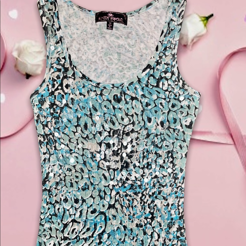 Almost famous tank size med.